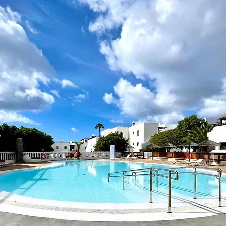 شقة Coqueto Apartamento Con Wifi, Cerca De Playa Los Charcos كوستا تاغيسي