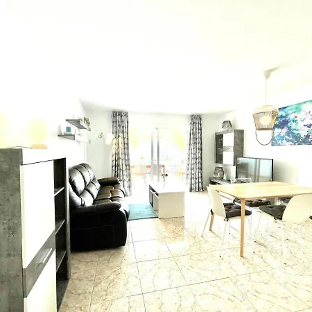 Coqueto Apartamento Con Wifi, Cerca De Playa Los Charcos Apartment